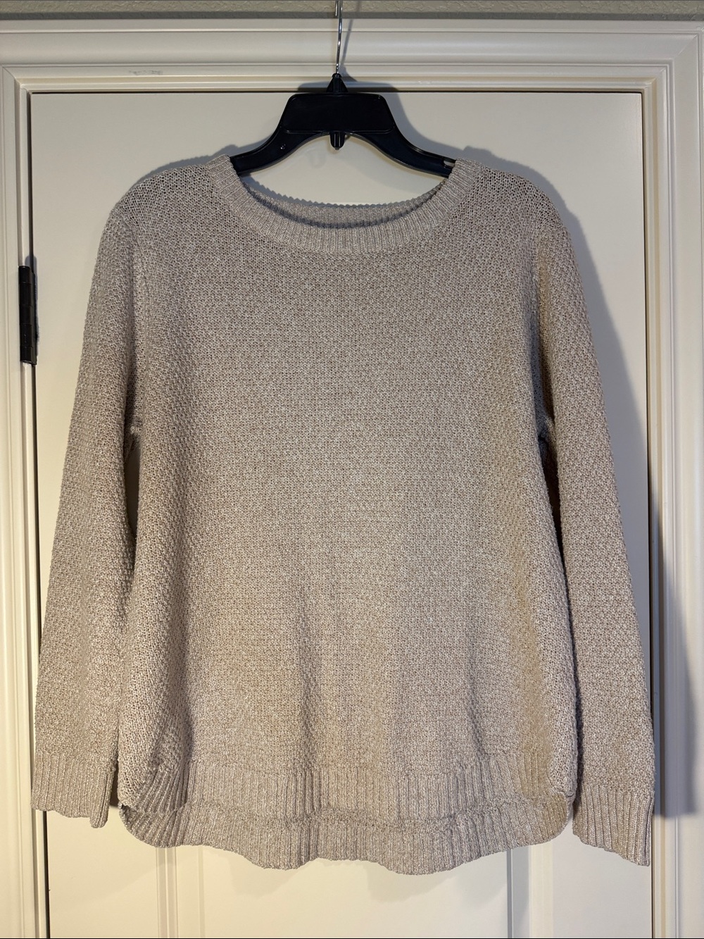 Pink Clover Cozy Scoopneck Sweater in Light Beige - Size L